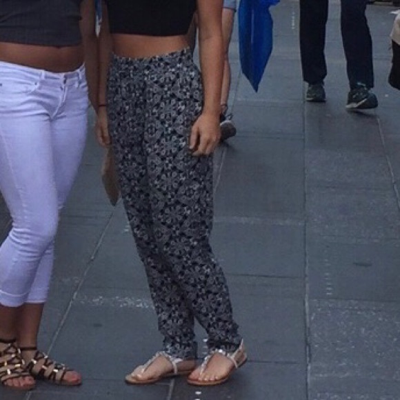 Stretchy joggers - Picture 2 of 2